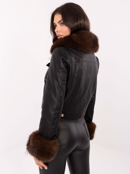 Kratka crna jakna od eko kože s podstavom