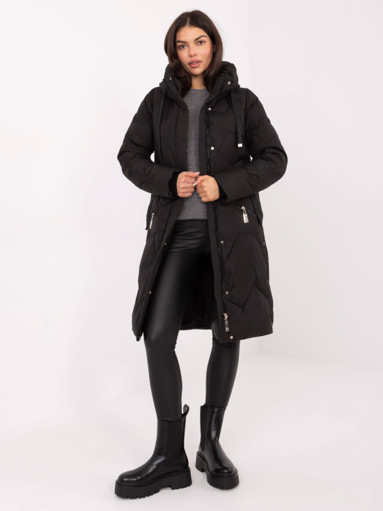 Cappotto lungo nero trapuntato con cappuccio