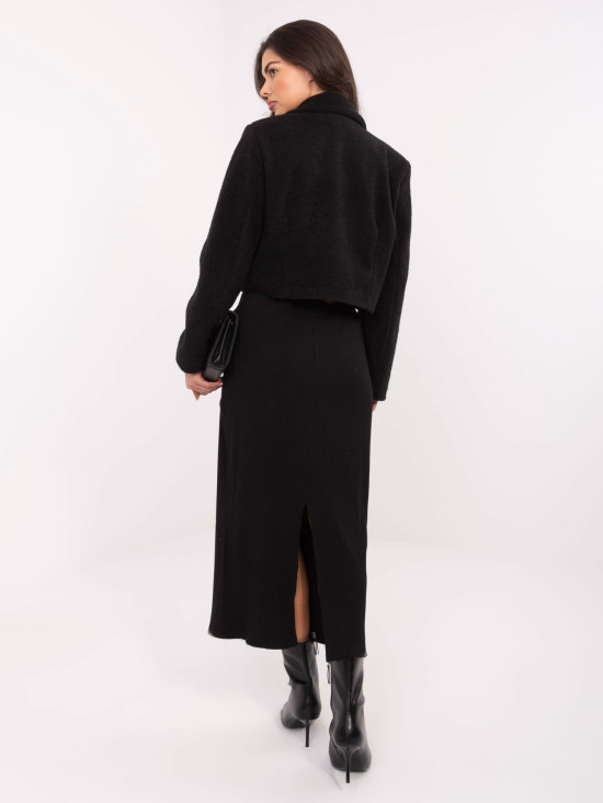 Cappotto corto elegante nero con fodera