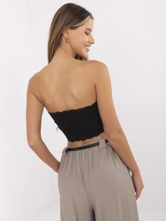 Top elegante nero in pizzo