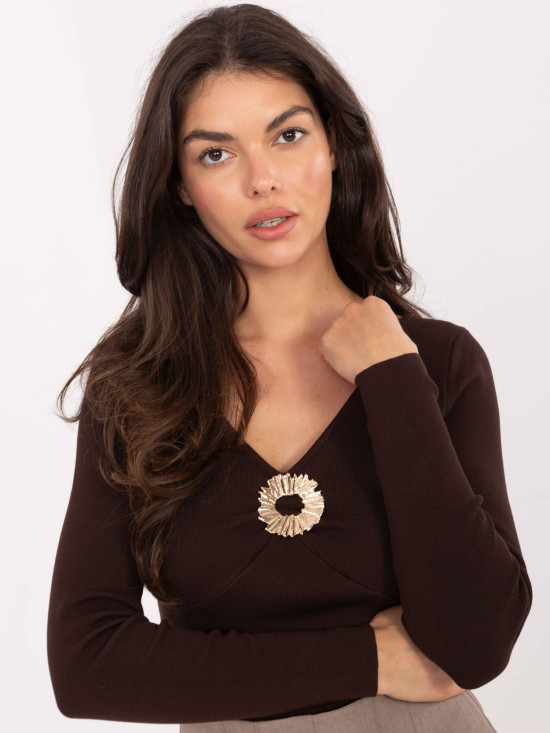 Elegante maglione marrone con scollo a V