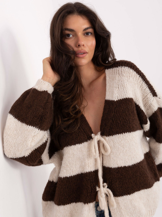 Maglione marrone a righe con laccio e maniche a sbuffo