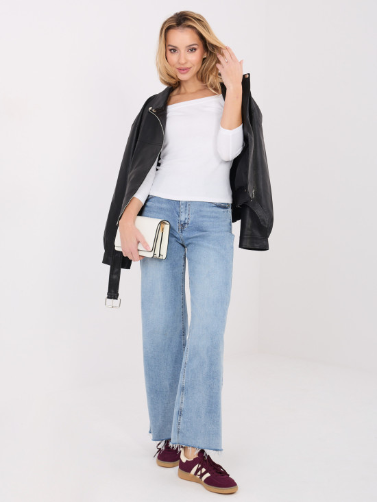 Blusa bianca in cotone con spalle scoperte