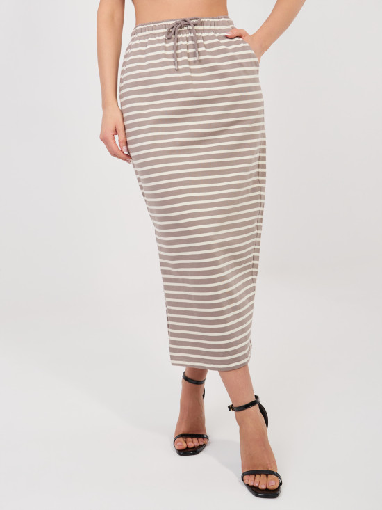 Gonna midi beige a righe con tasche