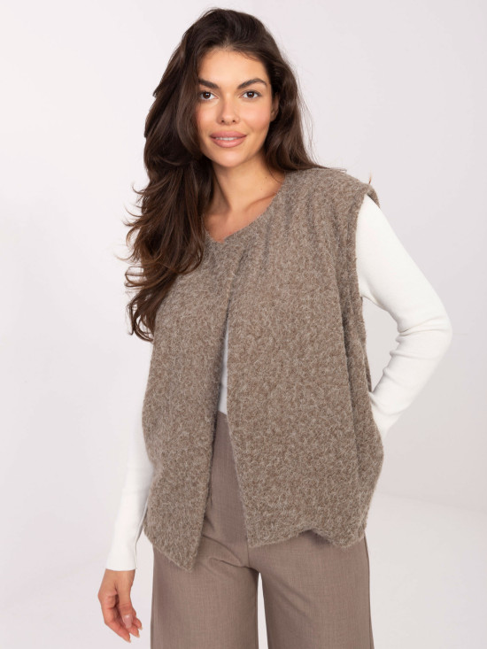 Gilet beige in maglia con tasche
