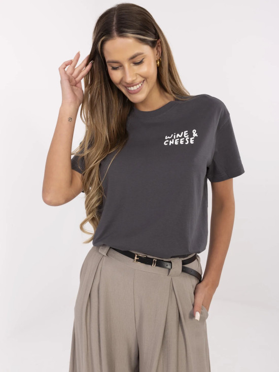 T-shirt grigia elegante con maniche corte