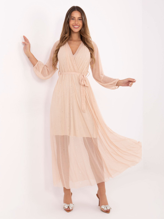 Abito maxi beige con cintura e fodera