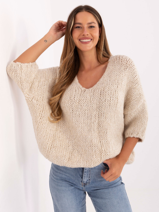 Pullover beige elegante con maniche 3/4