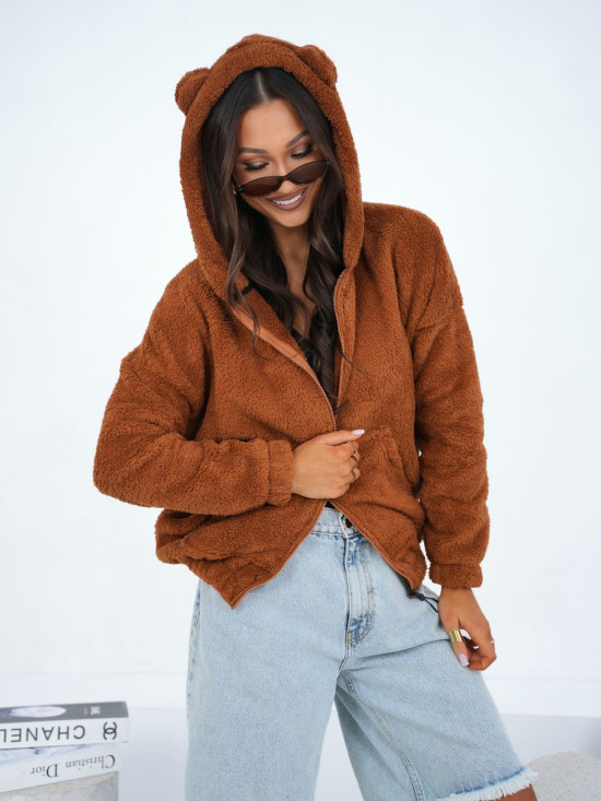 Bež dukserica s kapuljačom i patentnim zatvaračem