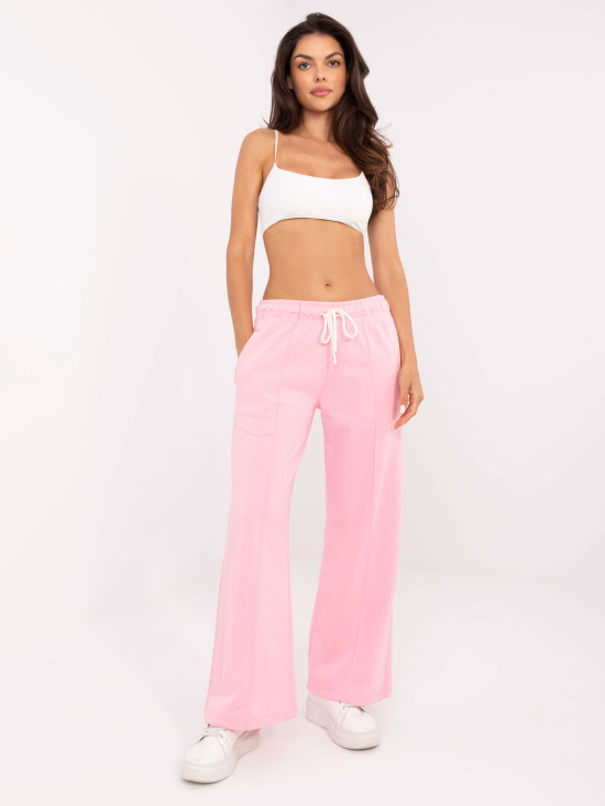 Pantaloni sportivi eleganti in rosa chiaro