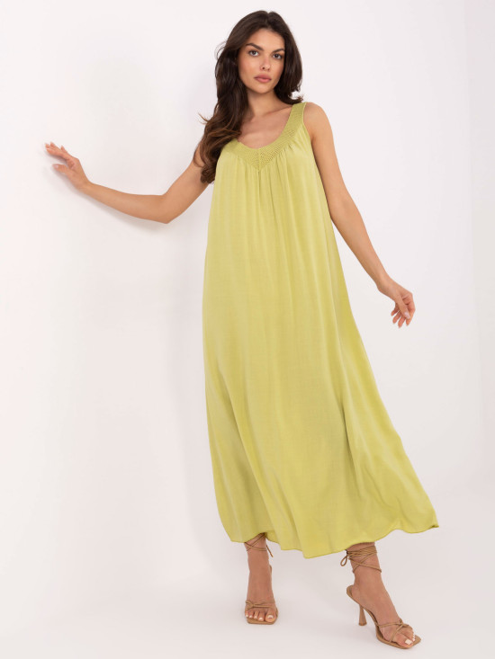 Abito oversize verde lime con scollatura a V