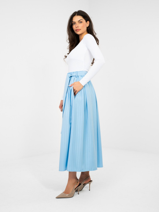 Gonna midi elegante azzurra a righe con cintura