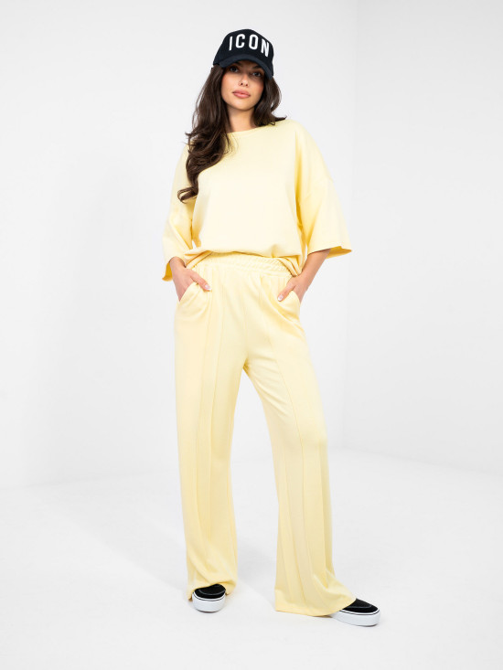 Žute široke trenirke