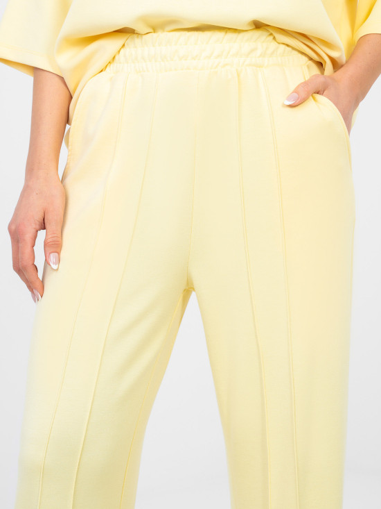 Žute široke trenirke