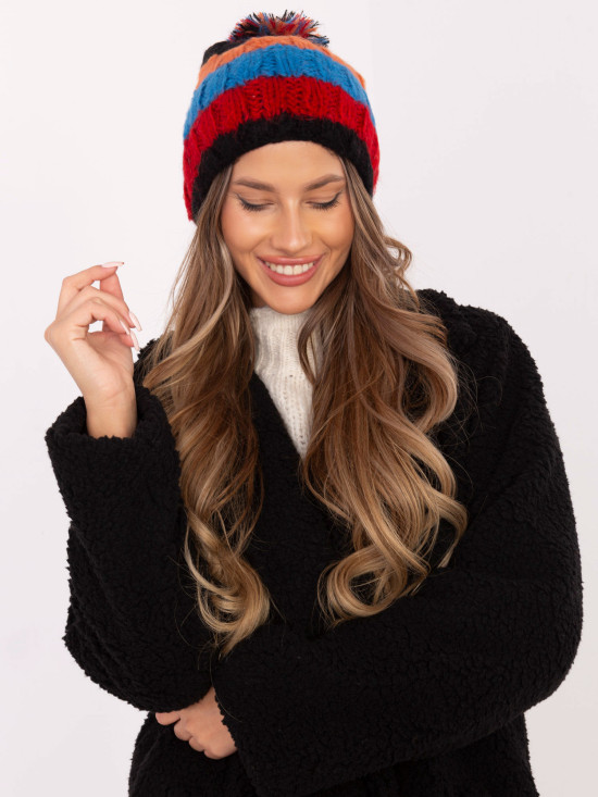 Cappello a righe con pompon
