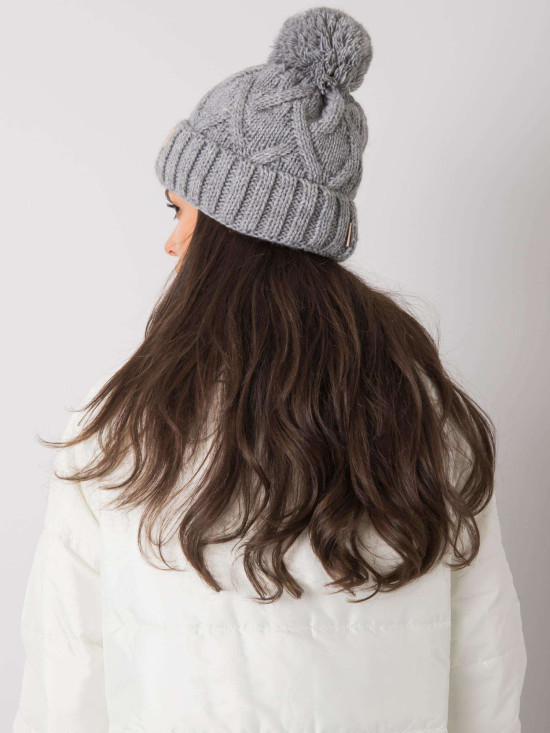 Cappello invernale grigio con fodera