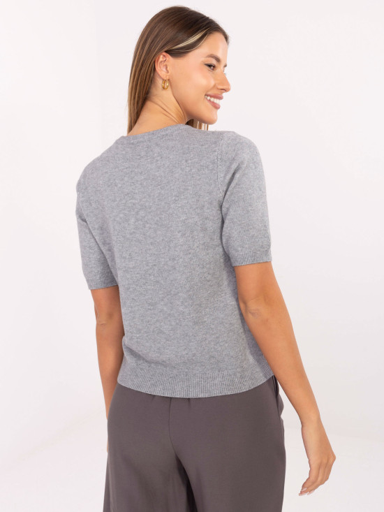Elegante maglione grigio con applicazione