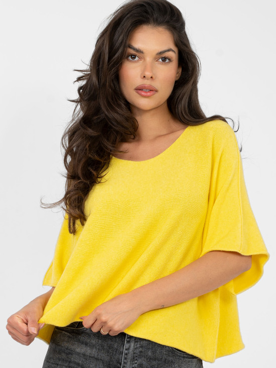 Maglione giallo in viscosa con maniche 3/4