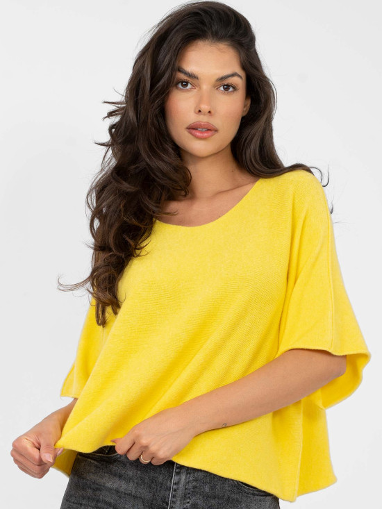 Maglione giallo in viscosa con maniche 3/4