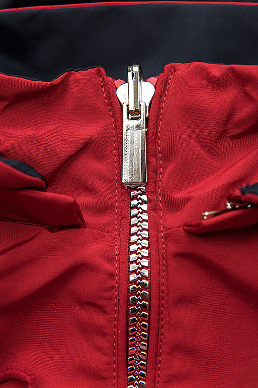 Parka con cappuccio removibile rossa/blu