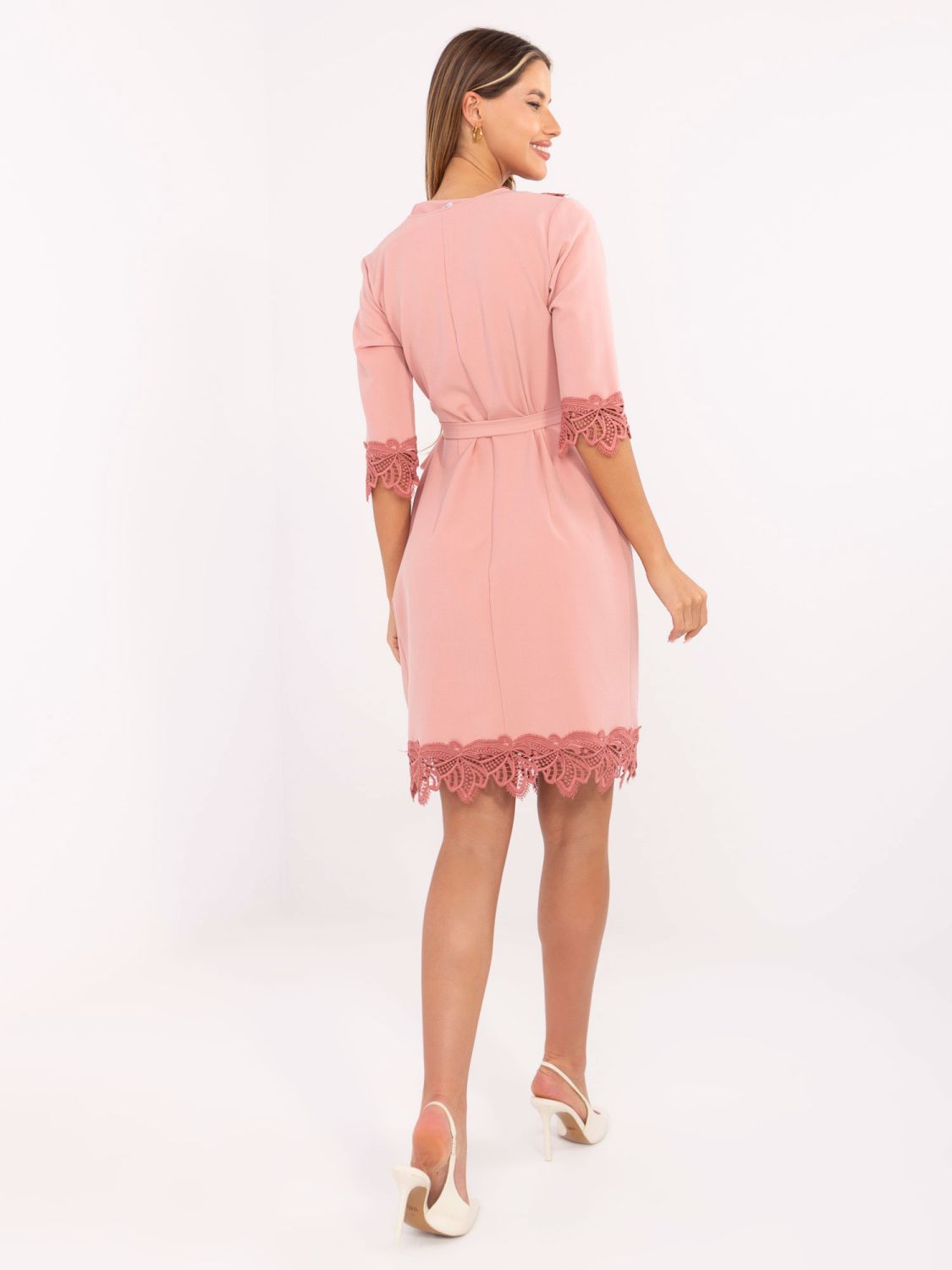 Abito cocktail rosa con maniche 3/4