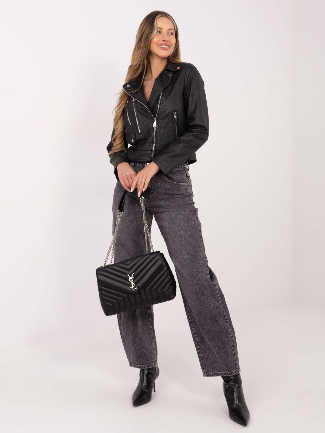 Crna ženska ramoneska