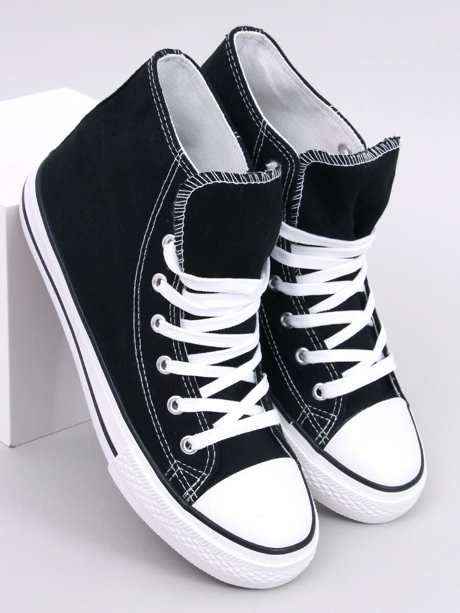 Classiche sneakers in tela nere