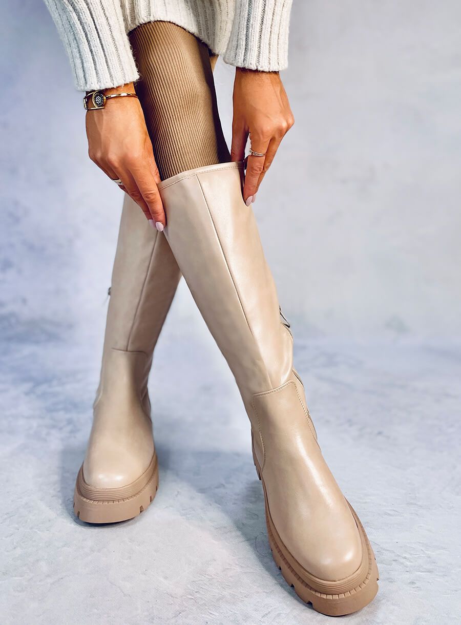 Stivali con piattaforma beige