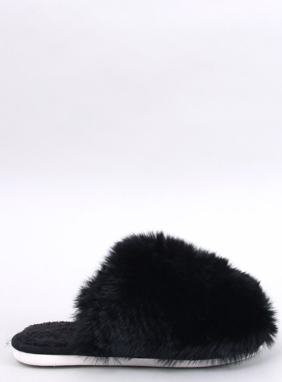 Pantofole con pelliccia artificiale nere