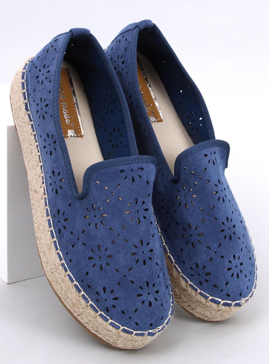 Espadrillas blu in pelle scamosciata traforata