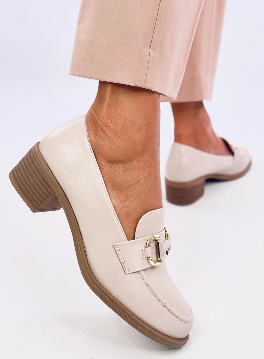 Mocassini con tacco stabile beige
