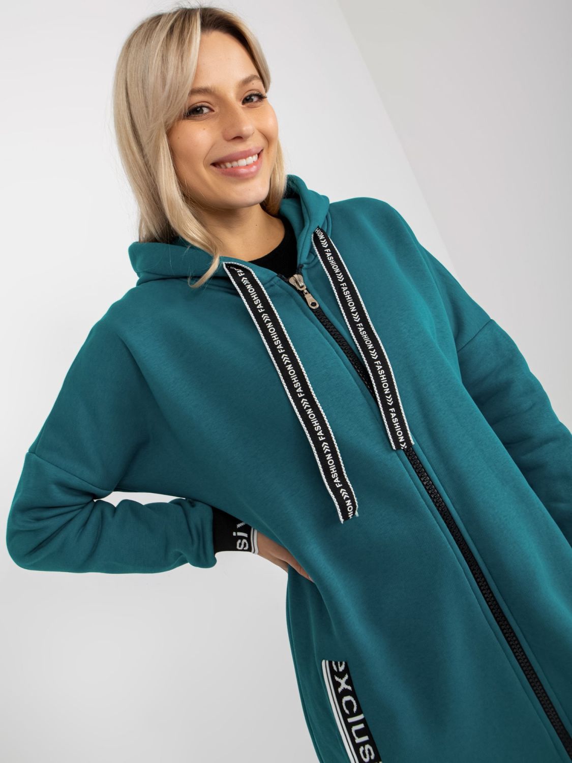 Felpa lunga con cappuccio e tasche Mayar