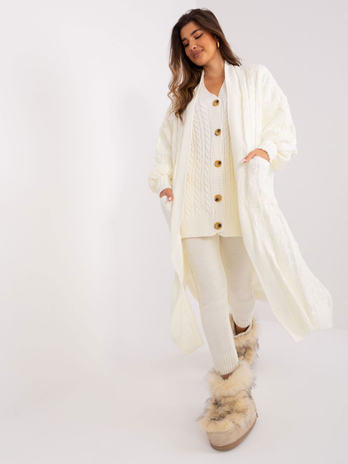 Cardigan lungo ecru in lana