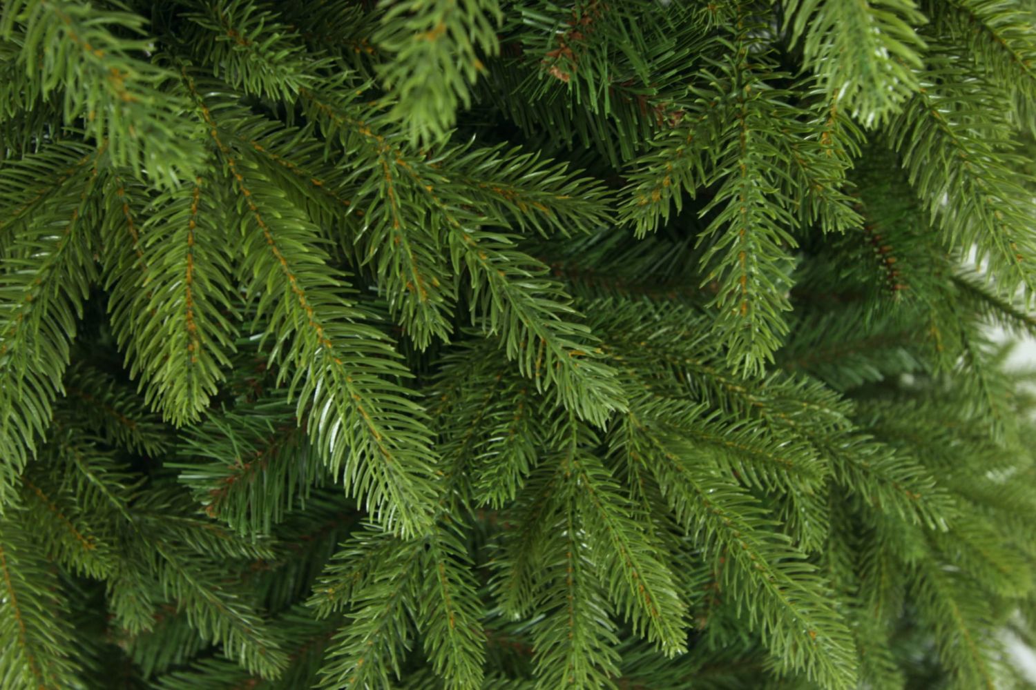 Umjetno drvce Prirodna smreka ROYAL 180 cm