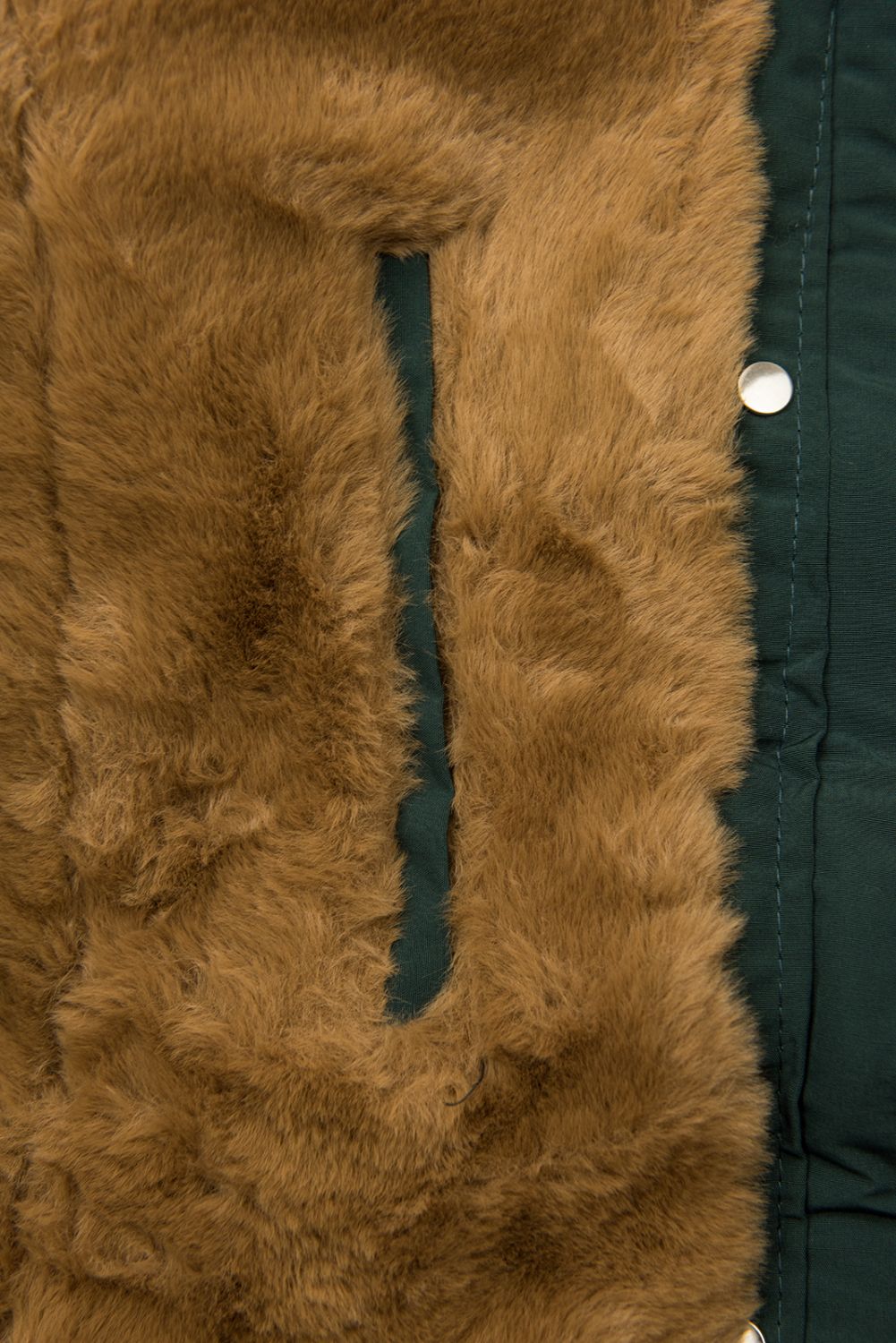 Tamno zelena zimska jakna/parka sa smeđim plišem