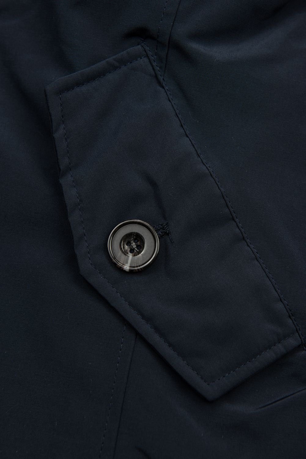 Parka blu scuro per autunno/inverno con fodera rimovibile