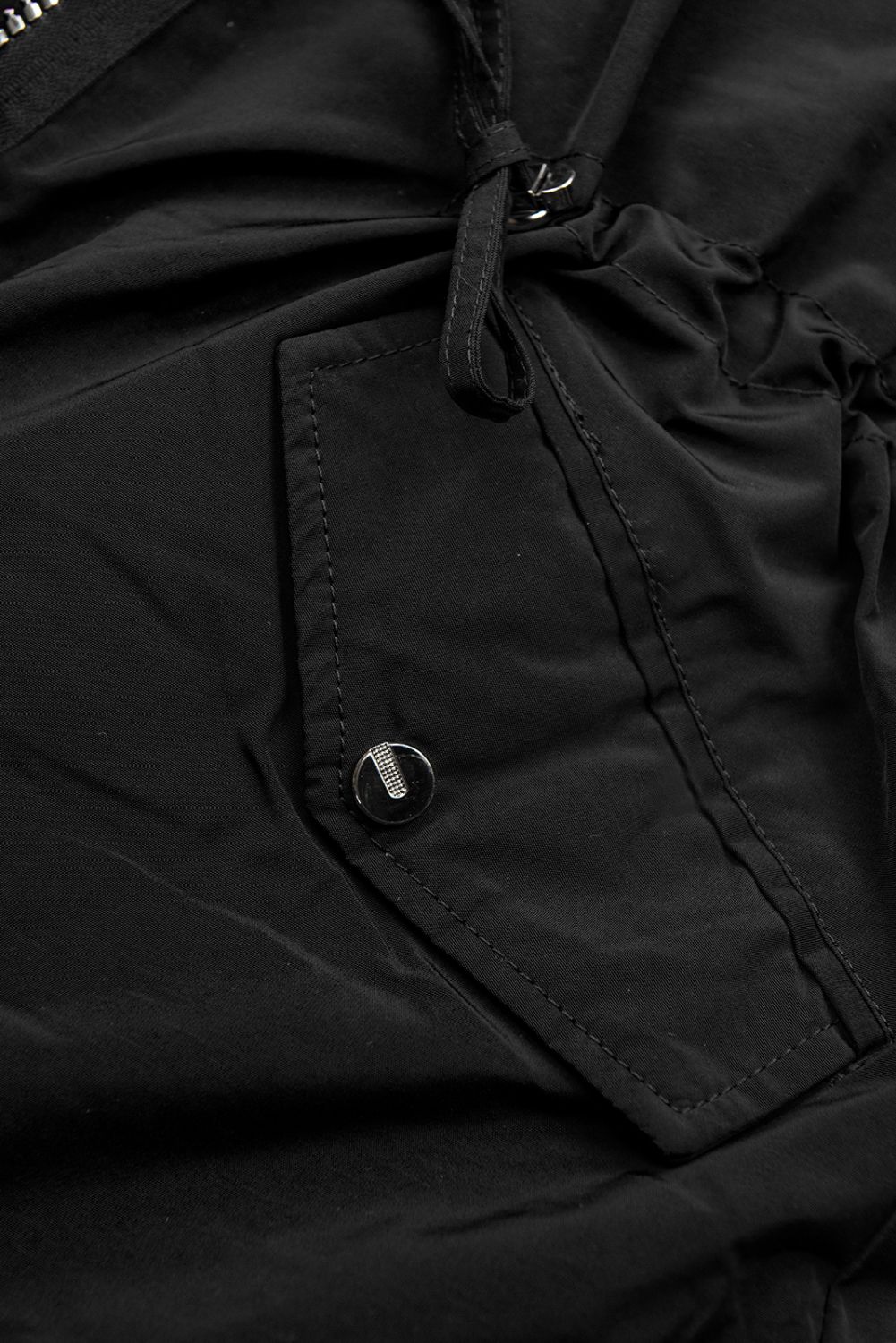 Parka nera-rosa con bordo in pelliccia