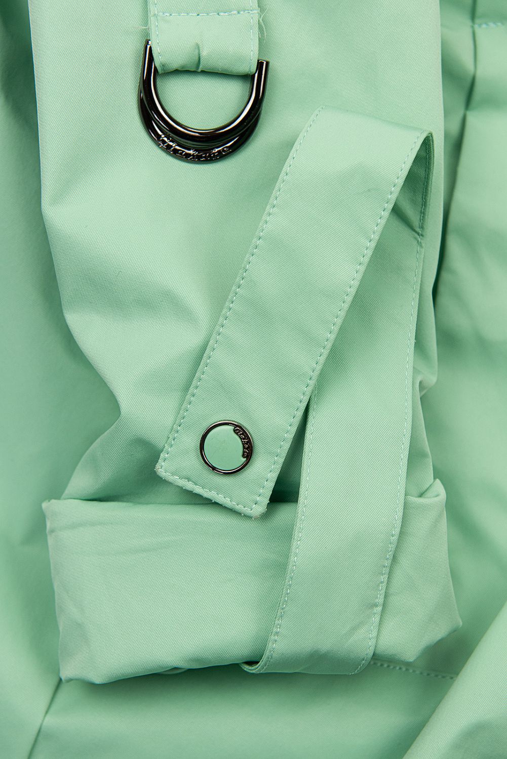 Cappotto di transizione verde primaverile