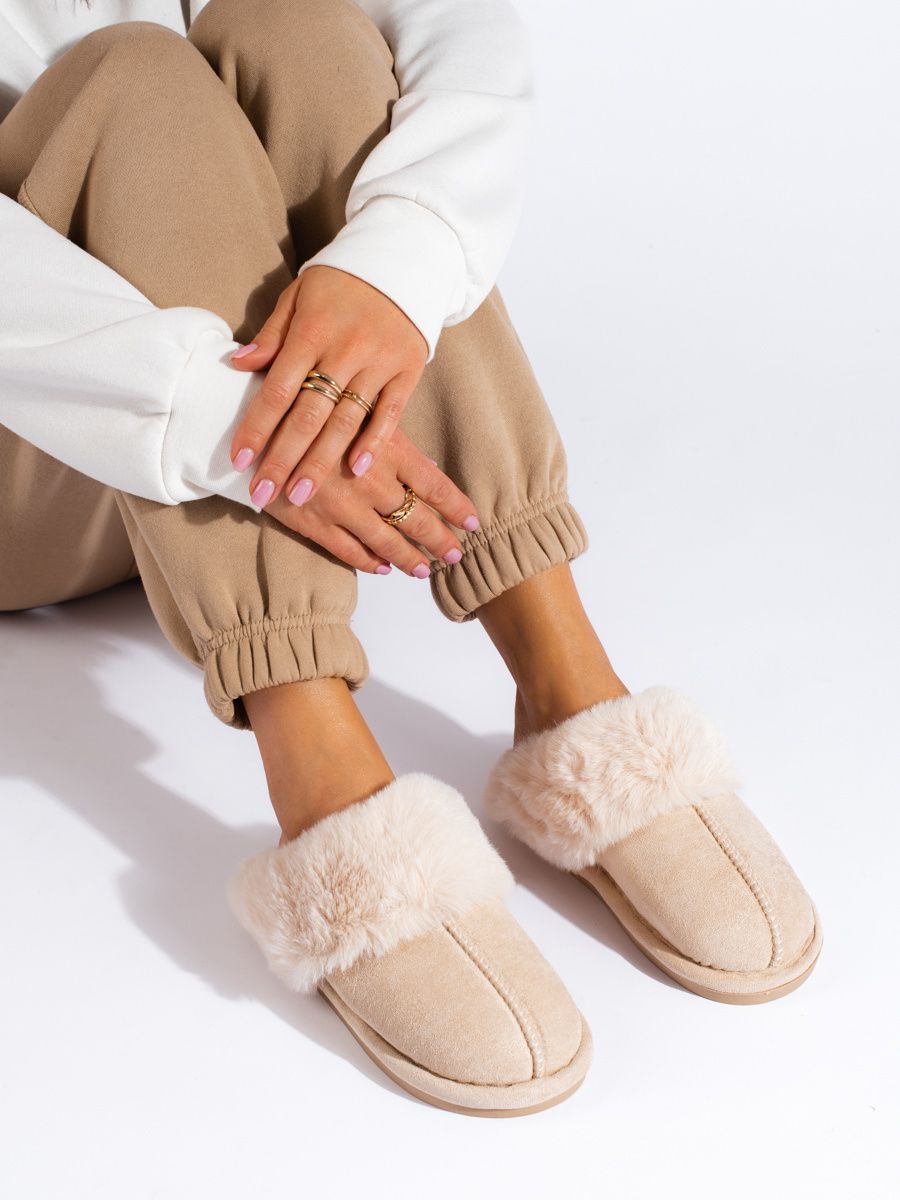 Pantofole da donna panna con pelliccia artificiale