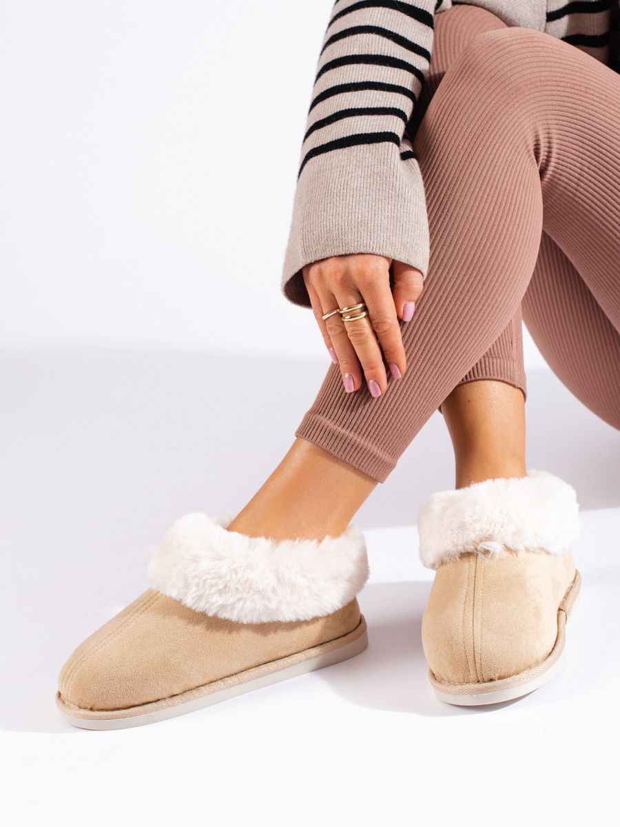 Ciabatte beige con pelliccia sintetica