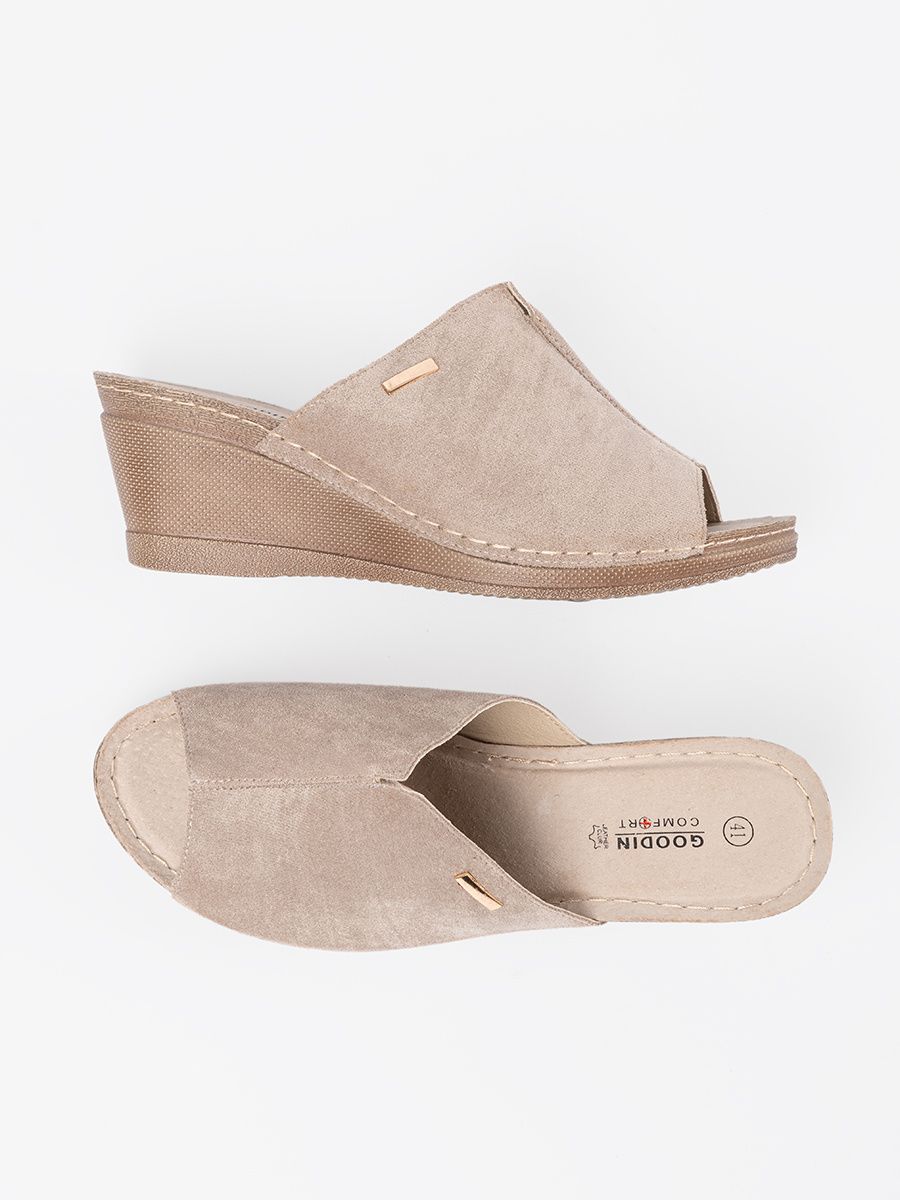 Beige ženske papuče na platformi