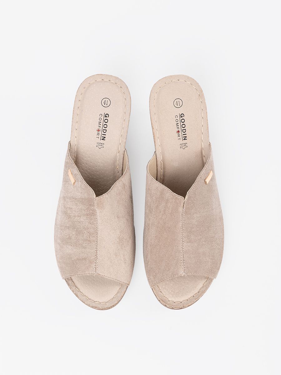 Beige ženske papuče na platformi