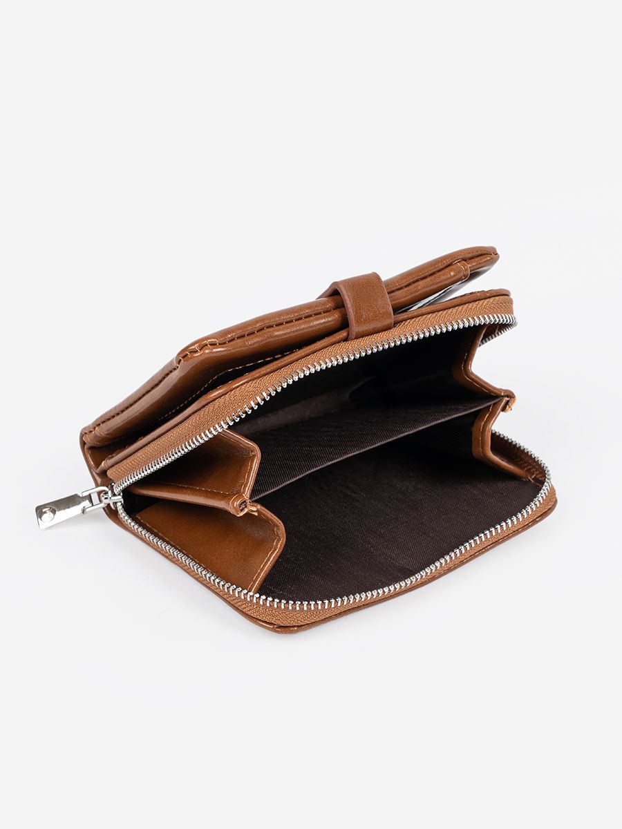 Portafoglio elegante marrone