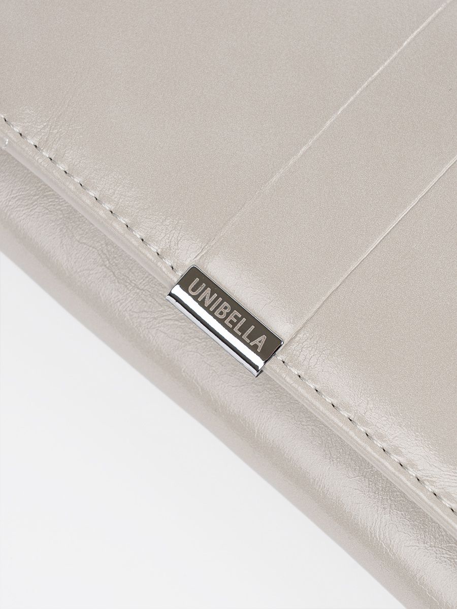 Elegante portafoglio grigio in ecopelle