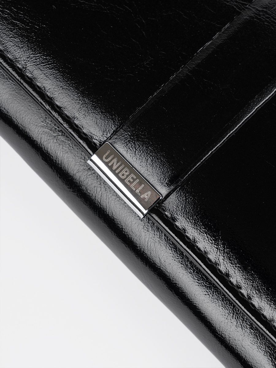 Elegante portafoglio nero in ecopelle