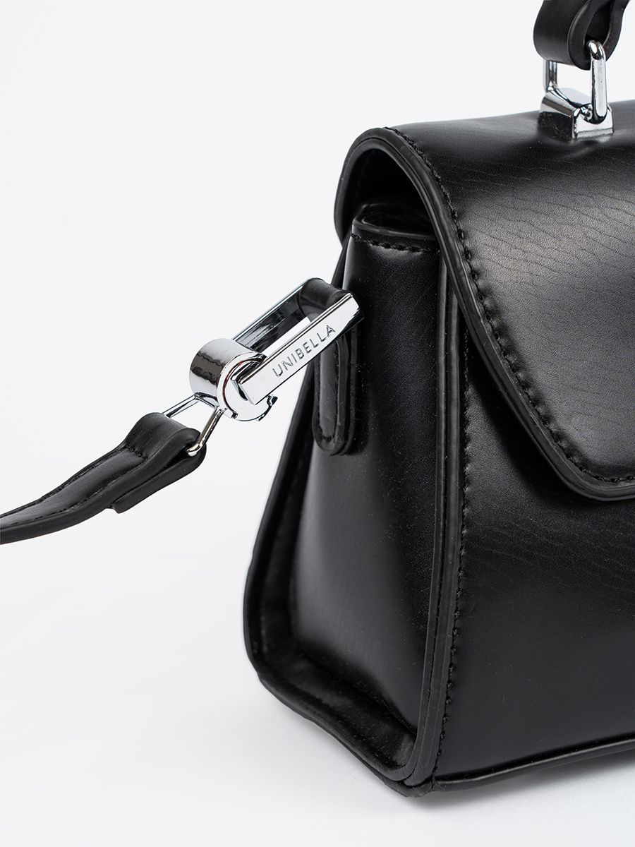 Elegante borsa nera con tracolla