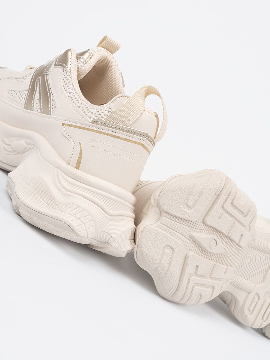 Sneakers Beige Chiaro con Suola Spessa