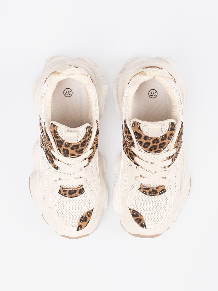 Sneakers con suola spessa in stampa leopardata
