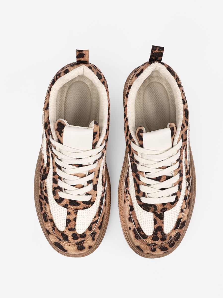 Sneakers da donna in stampa leopardata