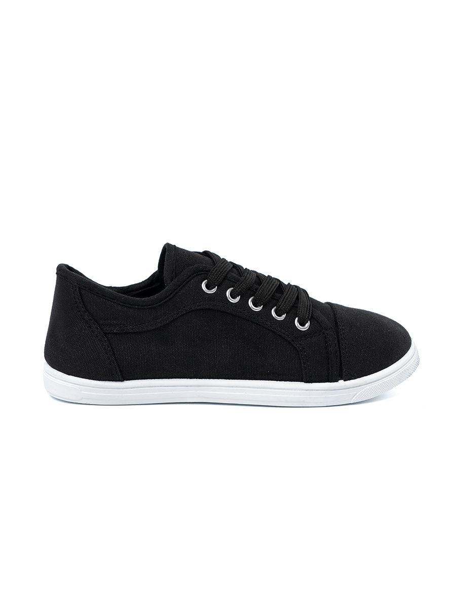 Sneakers nere con lacci